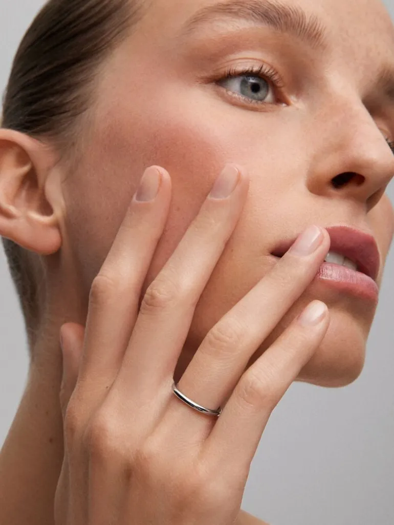 Alianza de boda de oro blanco de 18K