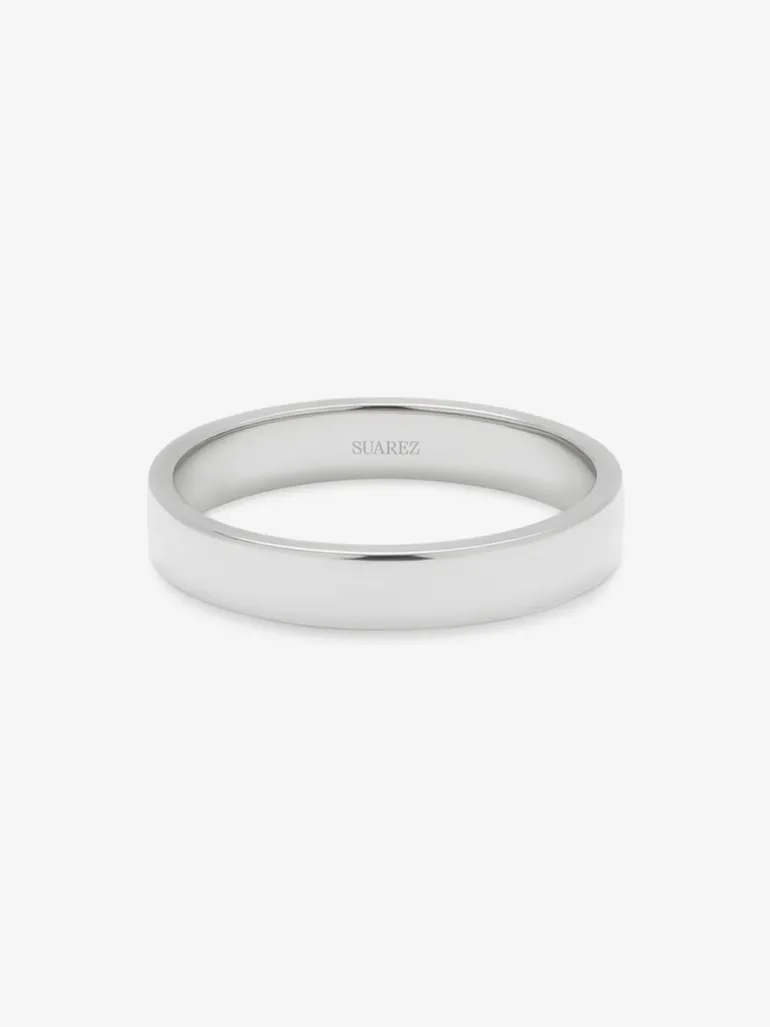 Alianza de oro blanco de 18K
