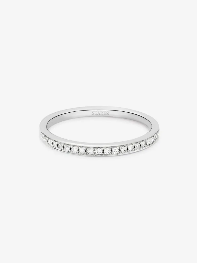 Anillo alianza media de compromiso de oro blanco de 18K con diamantes en banda