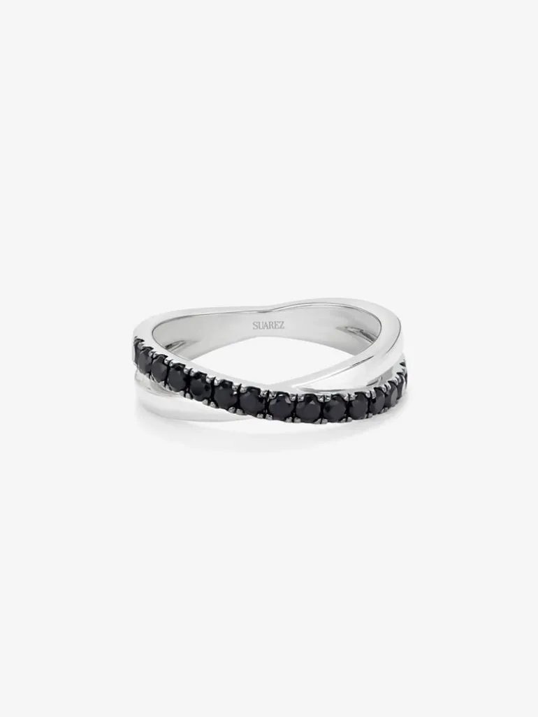 Anillo cruzado de plata 925 con 15 espinelas negras en talla brillante