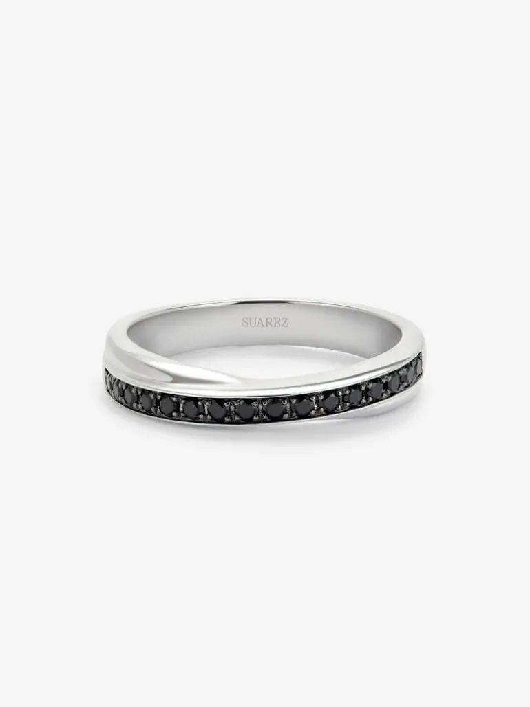 Anillo cruzado de plata 925 con 16 espinelas negras en talla brillante