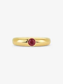 Anillo de oro amarillo de 18K con rubí en talla brillante de 0,32 cts