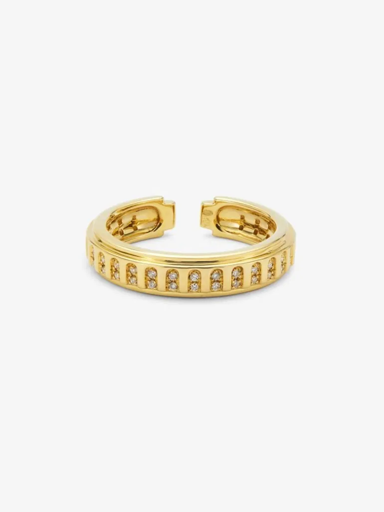 Anillo de oro amarillo de 18K con 50 diamantes en talla brillante con un total de 0,18 cts