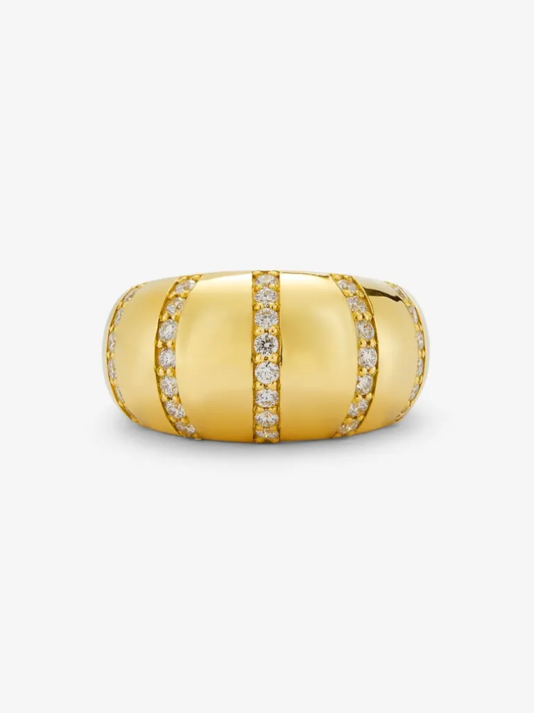 Anillo de oro amarillo de 18K con pavé de diamantes en talla brillante