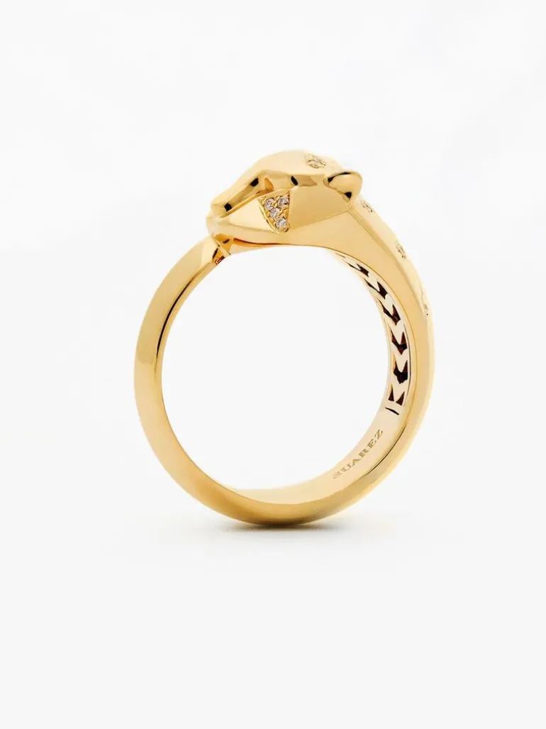 Anillo de oro amarillo de 18K con 26 diamantes en talla brillante con un total de 0,08 cts y forma de tigre