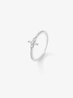 Anillo de oro blanco de 18K con 22 diamantes en talla brillante con un total de 0,14 cts