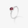 Anillo de oro blanco de 18K con rub&iacute; 0,45 cts y diamantes 0,2 cts