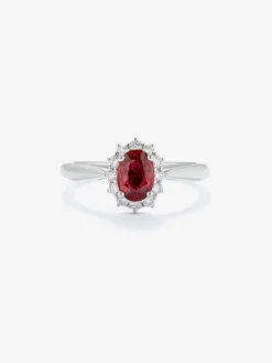 Anillo de oro blanco de 18K con rub&iacute; rojo vivid en talla oval de 1 cts y diamantes blancos en talla brillante de 0,26 cts
