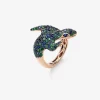 Anillo de oro rosa de 18K con 79 tsavoritas en talla brillante con un total de 1,35 cts y 81 zafiros azules en talla brillante con un total de 1,35 cts con forma de salamandra
