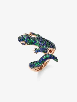 Anillo de oro rosa de 18K con 79 tsavoritas en talla brillante con un total de 1,35 cts y 81 zafiros azules en talla brillante con un total de 1,35 cts con forma de salamandra