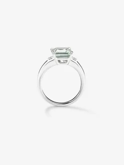 Anillo de plata 925 con amatista verde en talla esmeralda de 3,12 cts y 2 diamantes en talla brillante con un total de 0,09 cts