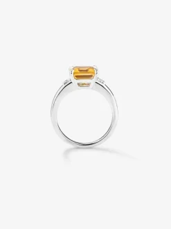 Anillo de plata 925 con cuarzo citrino en talla esmeralda de 2,86 cts y diamantes blancos en talla brillante de 0,09 cts
