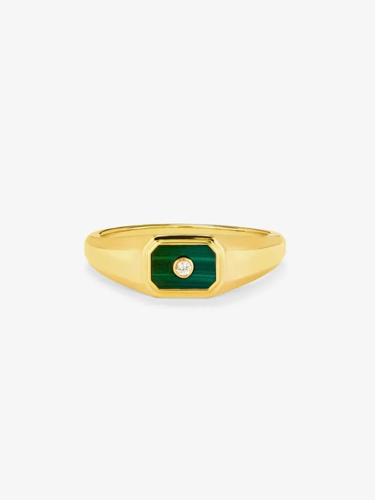 Anillo de sello pequeño de oro amarillo de 18K con malaquita verde de 0,2 cts y diamante en talla brillante de 0,01 cts