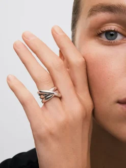 Anillo multibrazo cruzado de plata 925