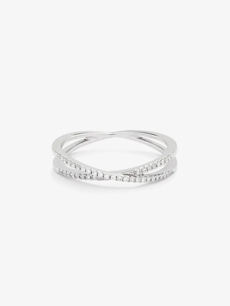 Anillo soble de oro blanco de 18K de diamantes