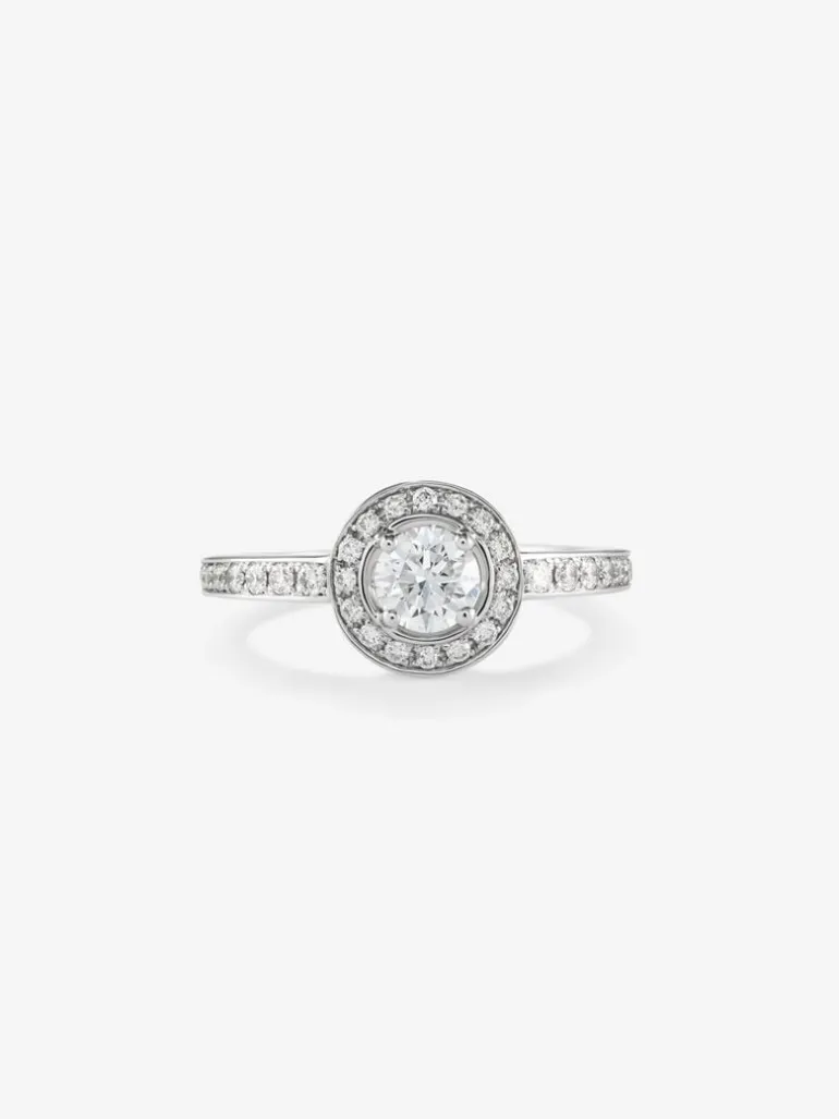 Anillo solitario de compromiso de oro blanco de 18K con diamantes