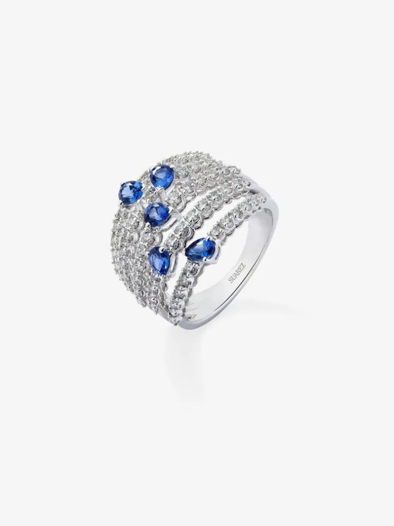 Anillo tú y yo de oro blanco de 18K con 5 zafiros azules en talla pera con un total de 1,13 cts y 60 diamantes en talla brillante con un total de 1 cts