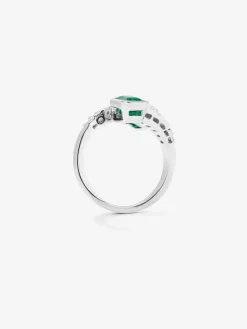 Anillo tú y yo de oro blanco de 18K con esmeraldas verdes en talla octogonal de 1,81 cts y diamantes en talla baguette de 0,72 cts