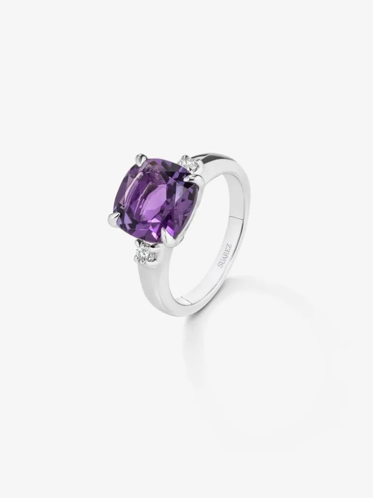 Anillo tresillo de plata 925 con amatista y diamantes