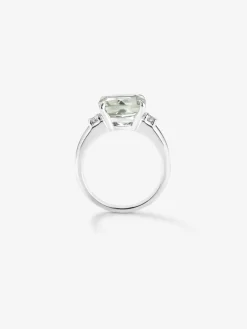 Anillo tresillo de plata 925 con amatista verde en talla cushion de 3,95 cts y 2 diamantes en talla brillante con un total de 0,12 cts