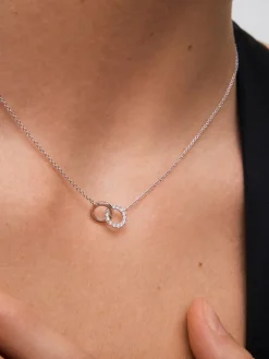 Colgante cadena círculos de oro blanco de 18K y diamantes
