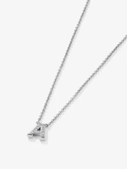Colgante cadena con inicial pequeña de oro blanco de 18K y diamantes