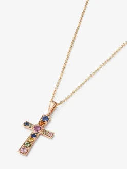 Colgante cadena cruz de oro rosa de 18K con zafiro