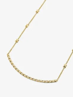Colgante de oro amarillo de 18K con 18 diamantes en talla brillante con un total de 0,25 cts