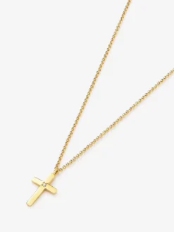 Colgante de oro amarillo de 18K con cruz mediana y diamante en talla brillante de 0,01 cts