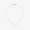 Colgante de oro blanco de 18K y diamantes en talla brillante de 0,08 cts y forma de estrella