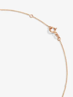 Colgante de oro blanco y rosa de 18K con 3 zafiros rosas en talla brillante con un total de 0,15 cts