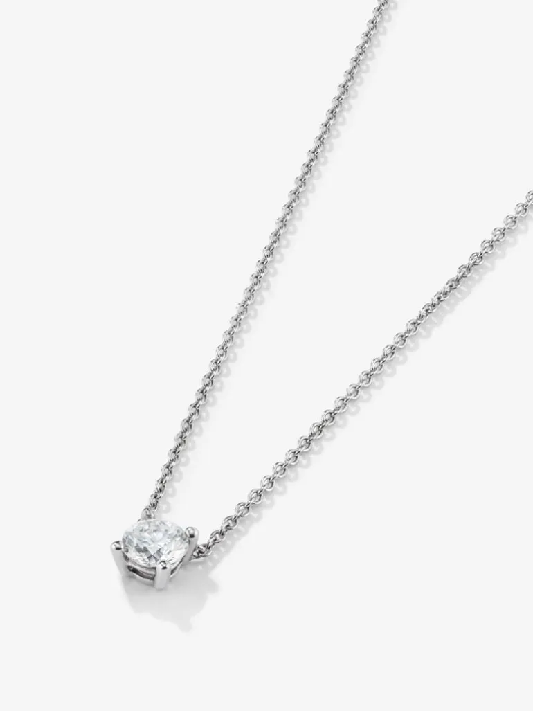 Colgante solitario de oro blanco de 18K con diamante blanco 0,7 cts