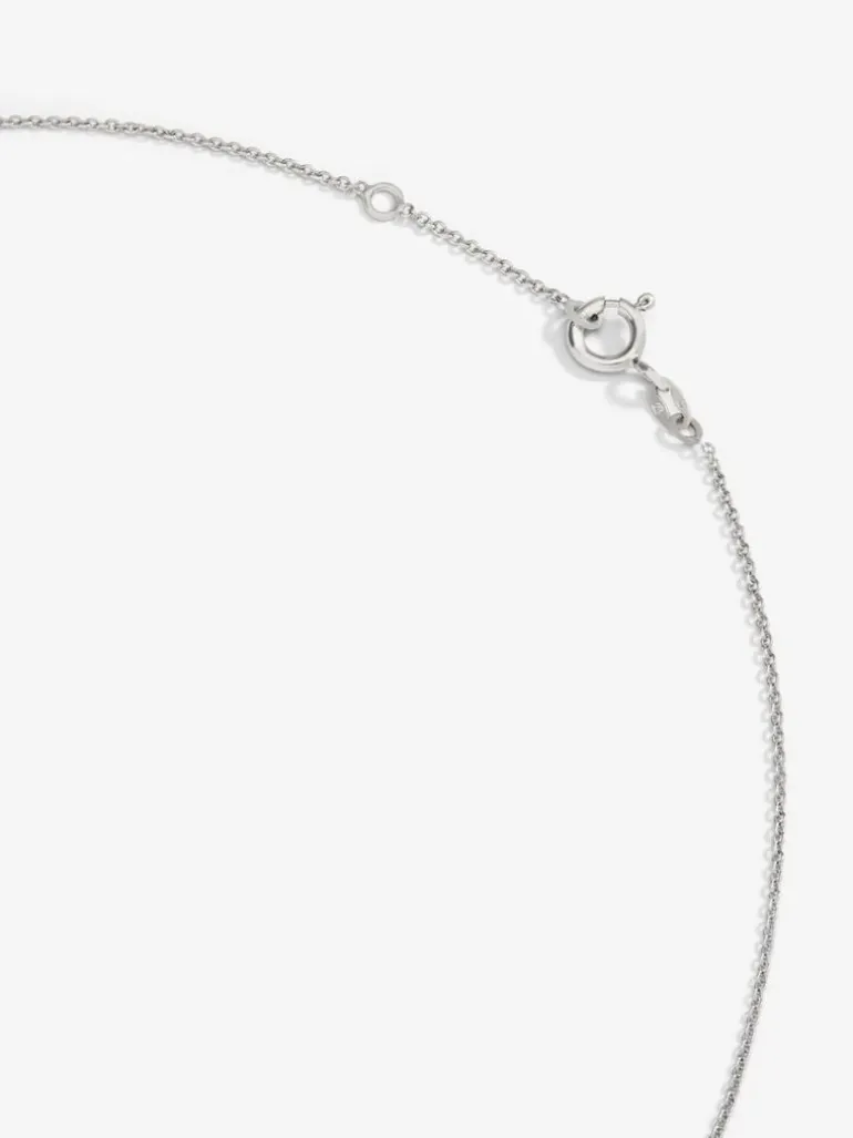 Colgante solitario de oro blanco de 18K con diamante en talla brillante de 0,1 cts