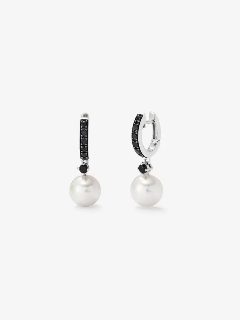 Pendiente de aro de plata 925 combinado con perla akoya de 8,5 mm y espinela