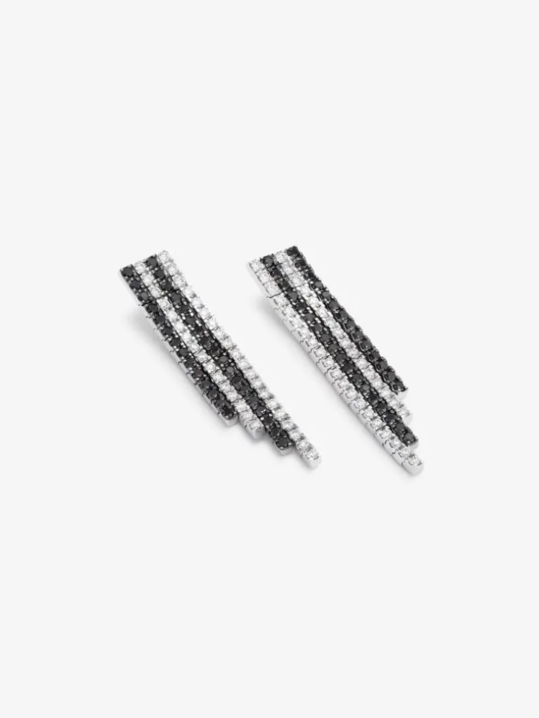 Pendientes colgante de oro blanco de 18K con diamante negro y diamante blanco