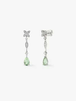 Pendientes de oro blanco de 18K con 30 diamantes en talla brillante con un total de 0,63 cts y 2 amatistas verdes en talla pera