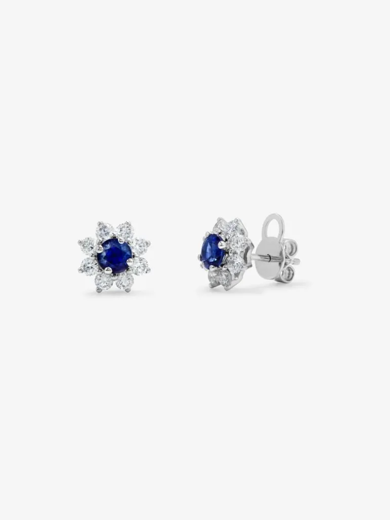 Pendientes de oro blanco de 18K con zafiros azules en talla brillante de 0,92 cts y diamantes 0,76 cts en forma de estrella