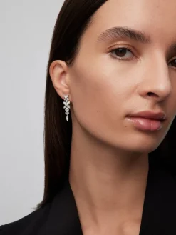 Pendientes de oro blanco de 18K con diamantes blancos en talla brillante de 1,092 cts