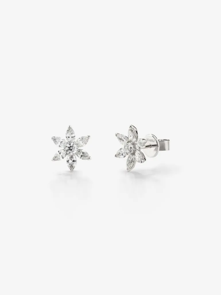 Pendientes flor de oro blanco de 18K con diamantes