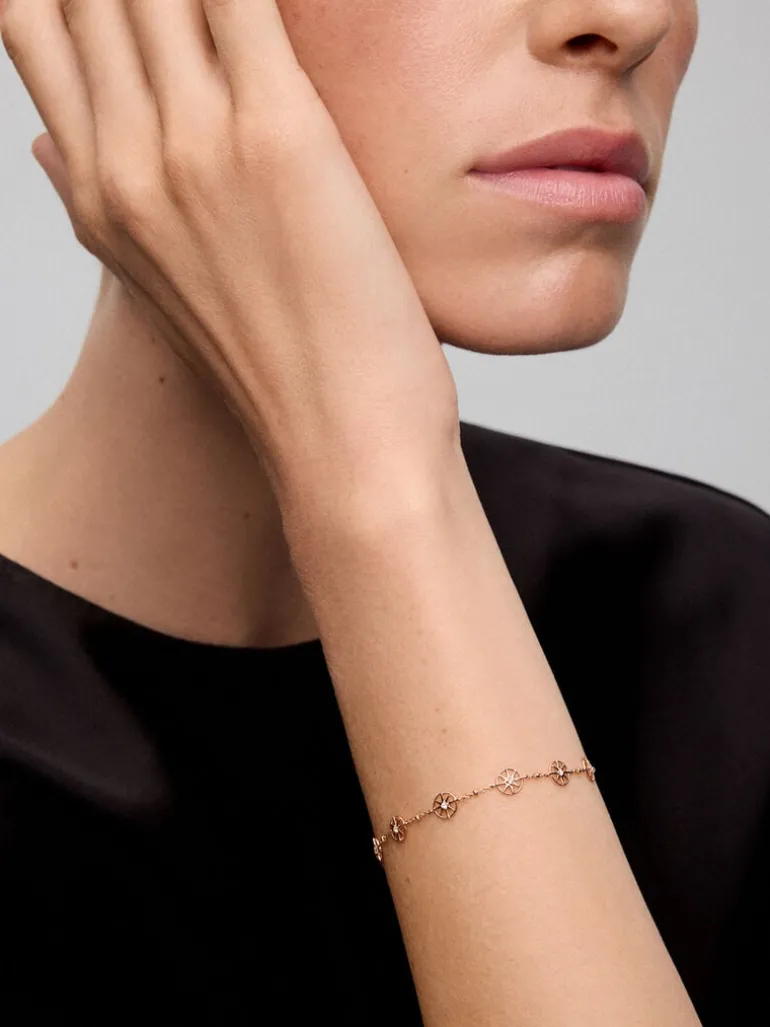 Pulsera cadena con estrellas de oro rosa de 18K con diamantes