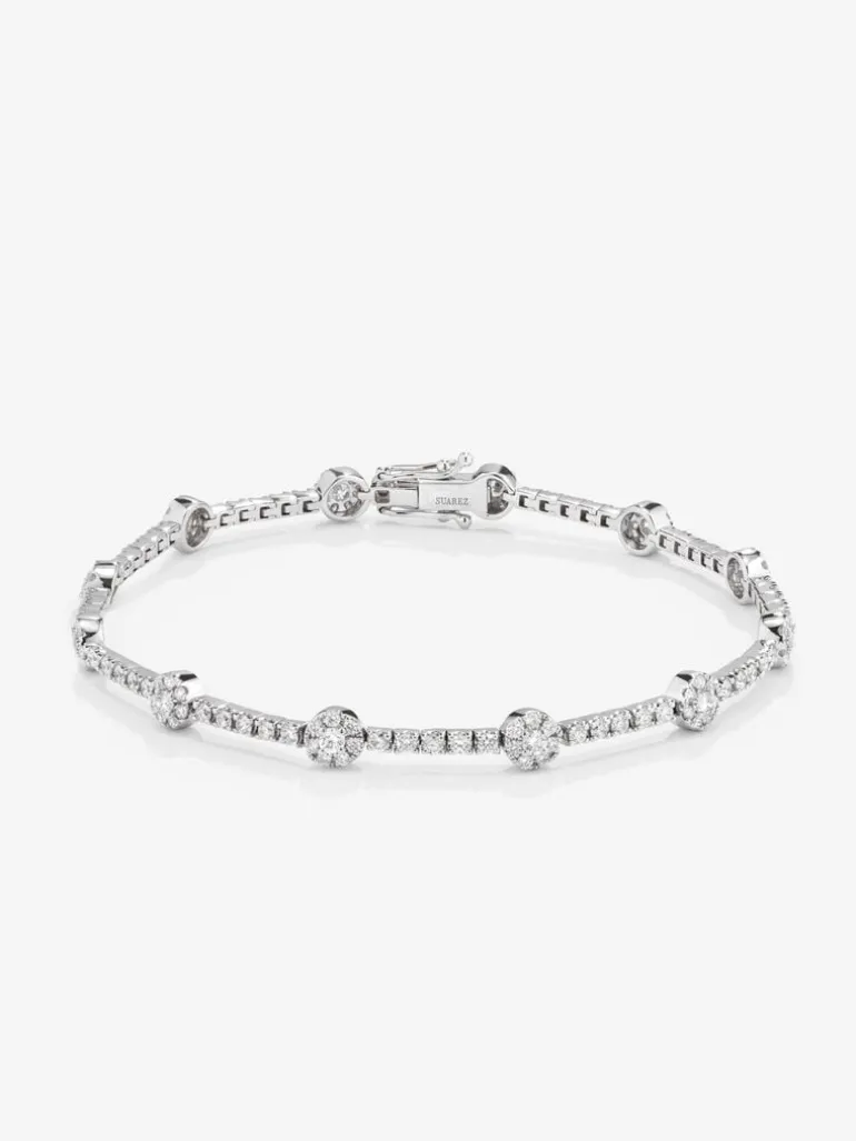 Pulsera rivière de oro blanco de 18K con 155 diamantes en talla brillante con un total de 2,09 cts